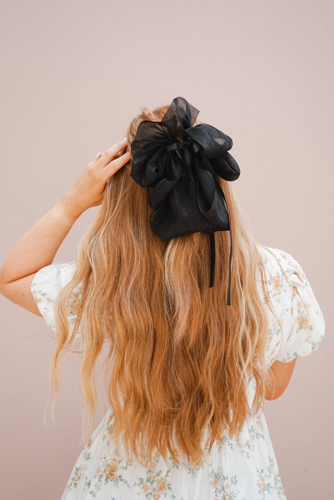 xl party girl claw bow