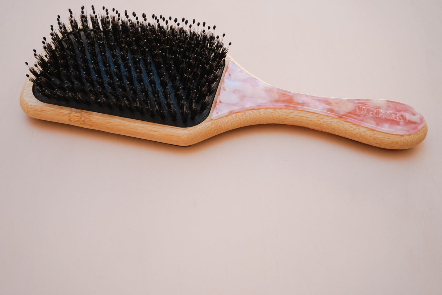 smoothing detangling brush