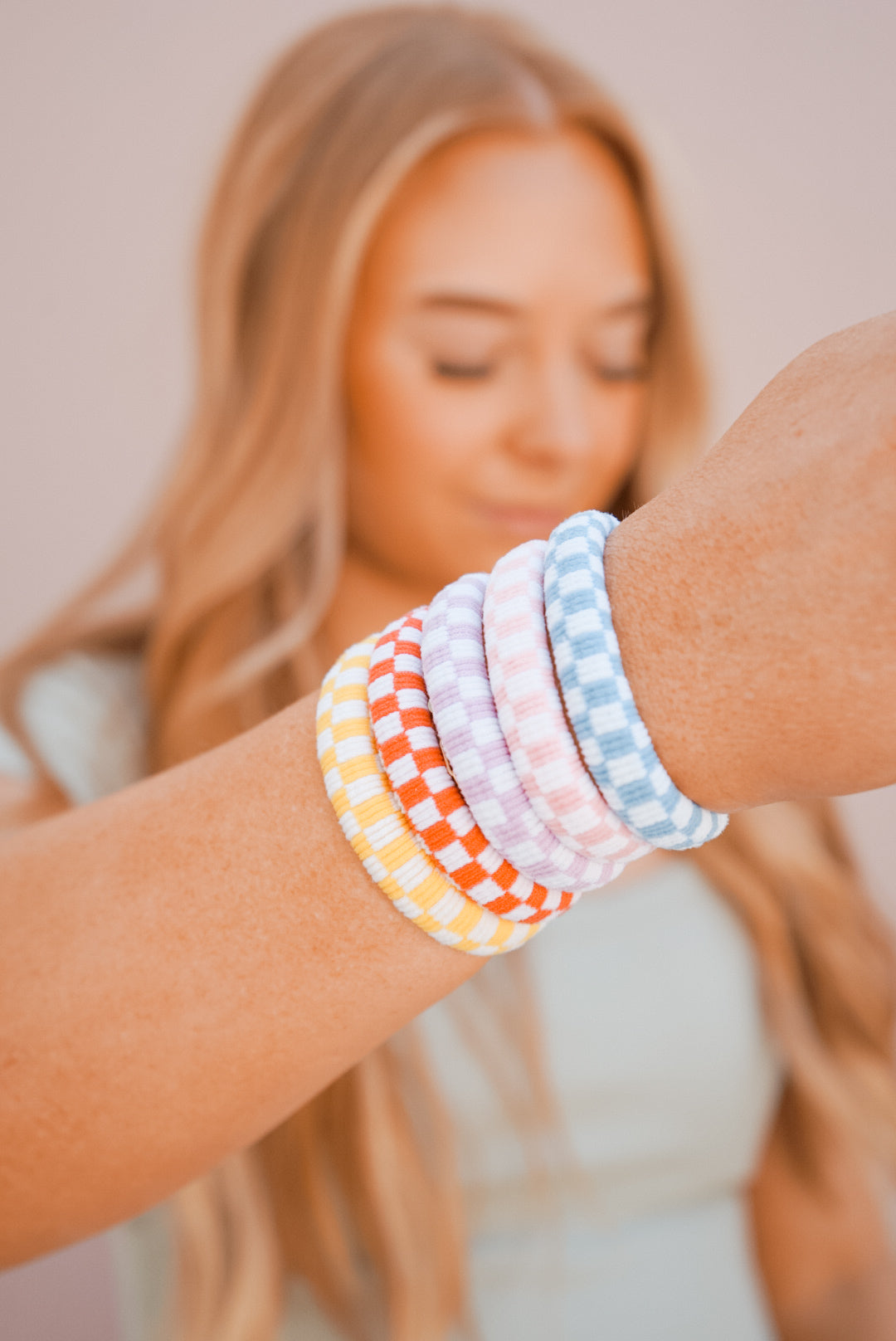 neon checker medium hold hair ties (5 color options)