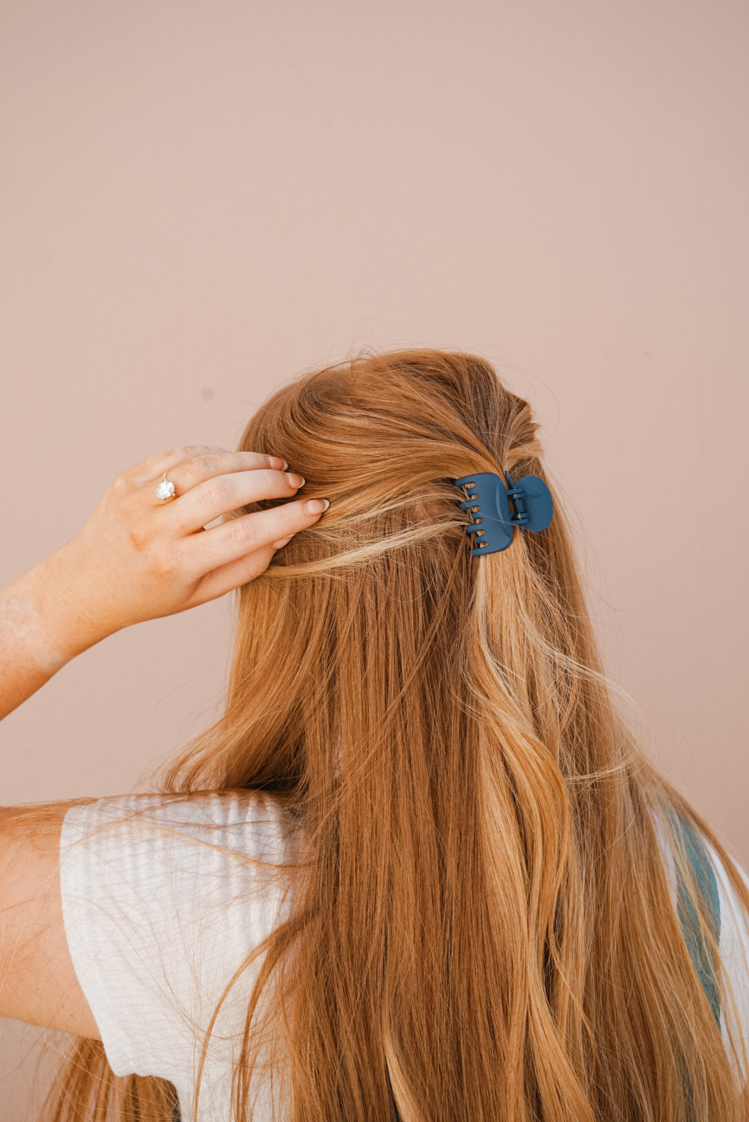 navy blue mini spiral claw