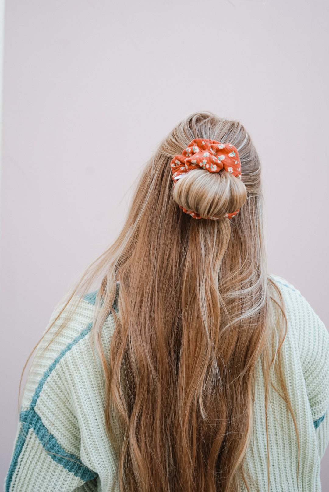 rust floral ribbed oversized scrunchie