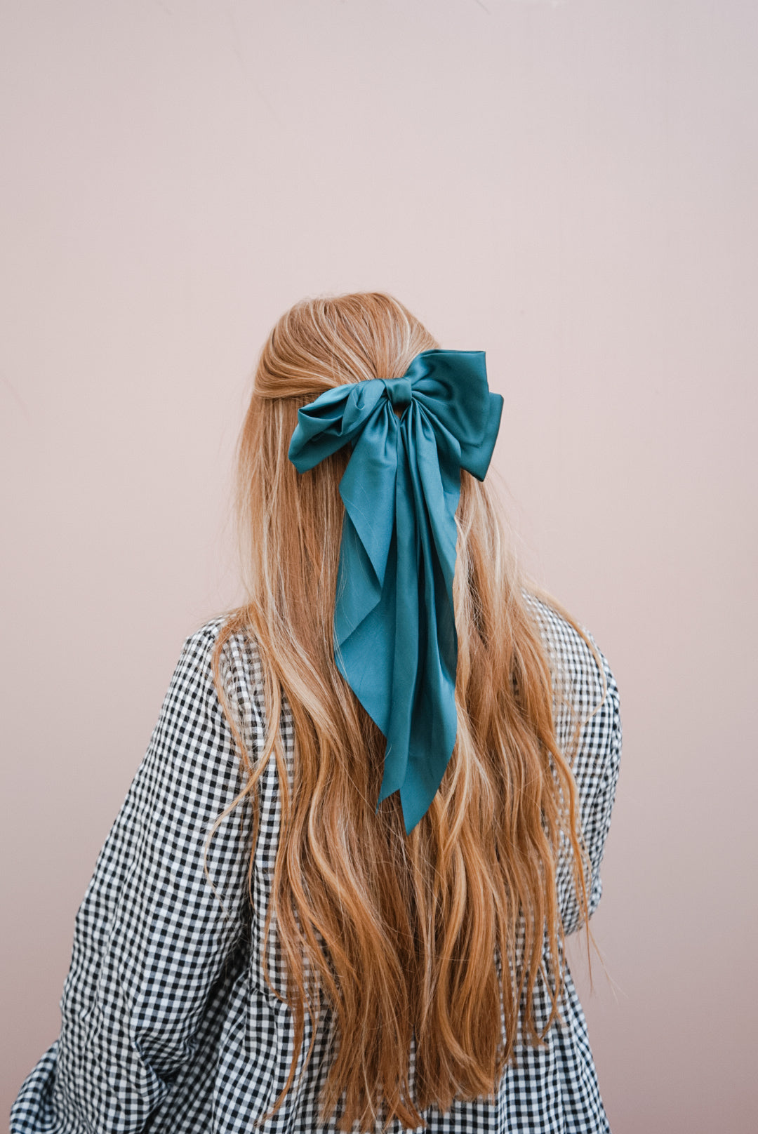 the dark green silk bow