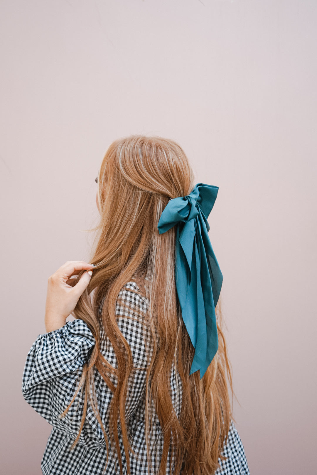 the dark green silk bow