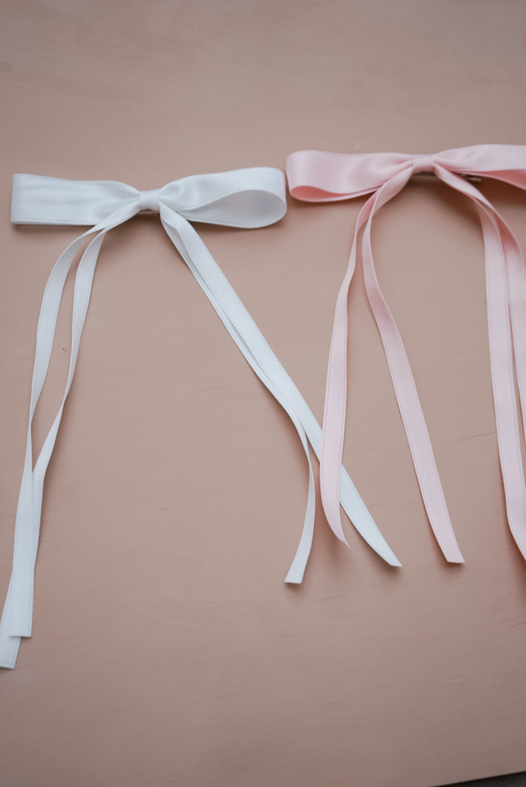 xoxo pink silk bow