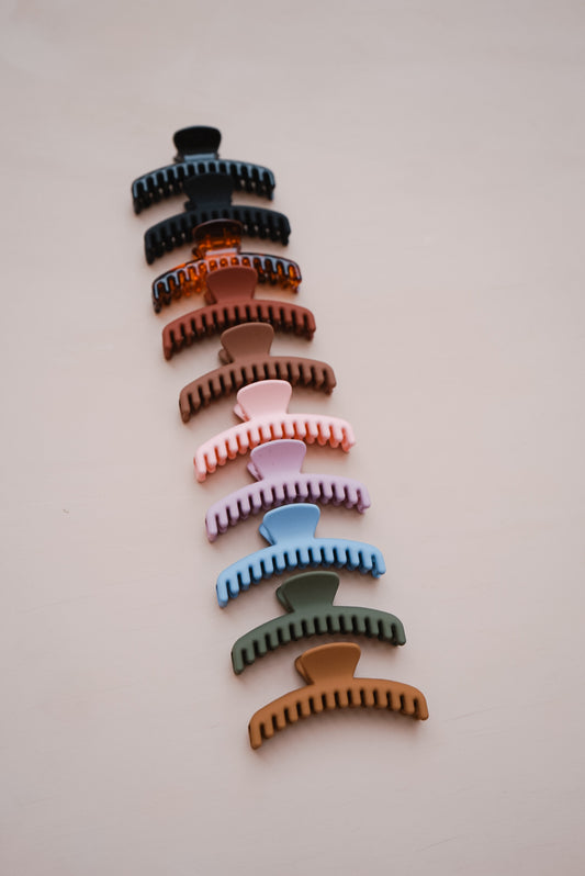 hold it all midi claw (10 color options)