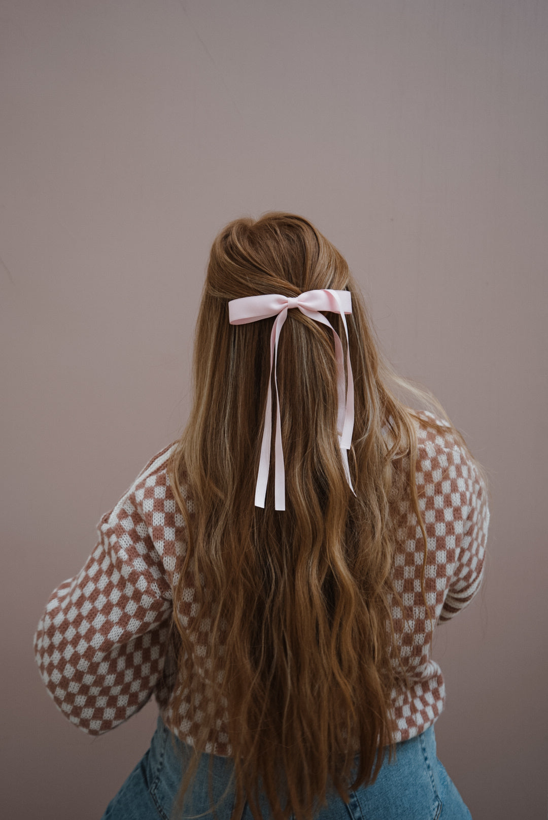 xoxo pink silk bow