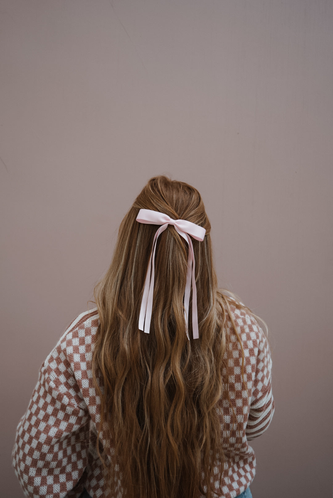 xoxo pink silk bow