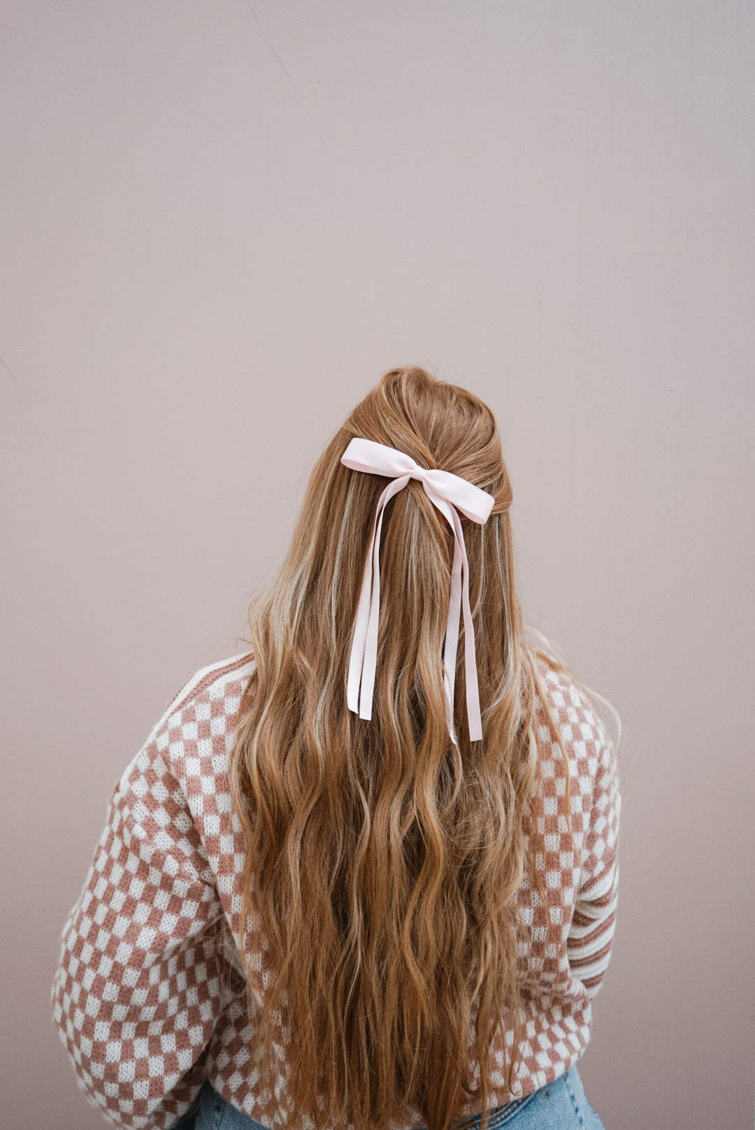 xoxo pink silk bow