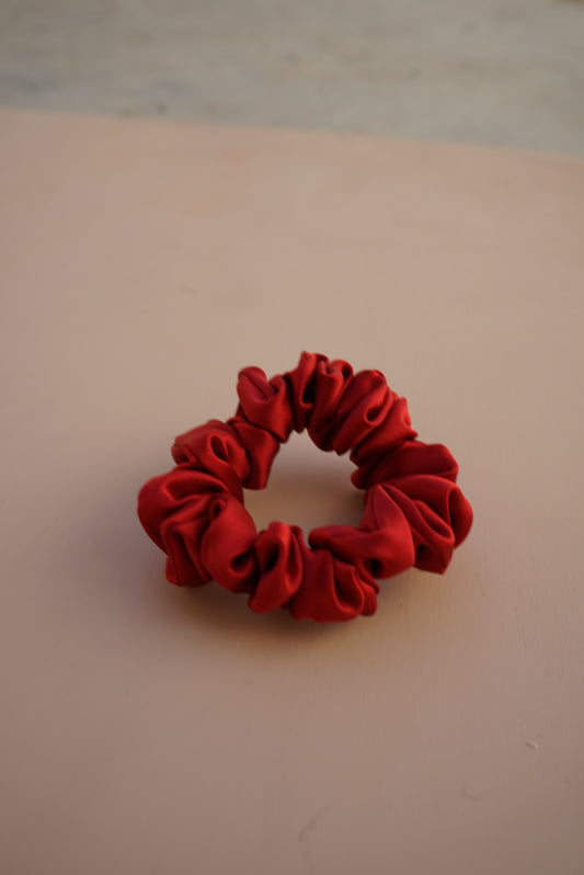 firecracker red silk skinny scrunchie