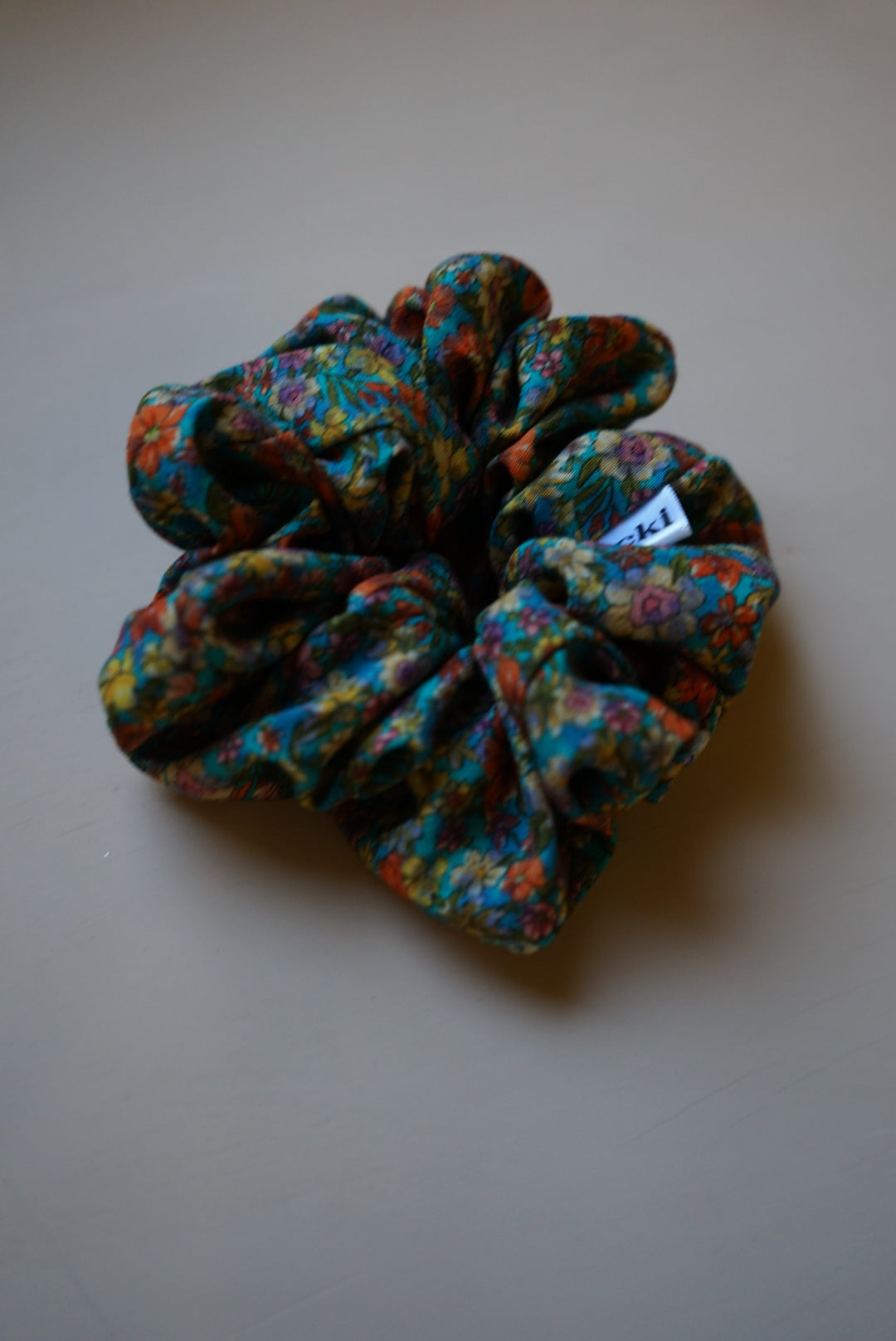 the first date floral oversized scrunchie