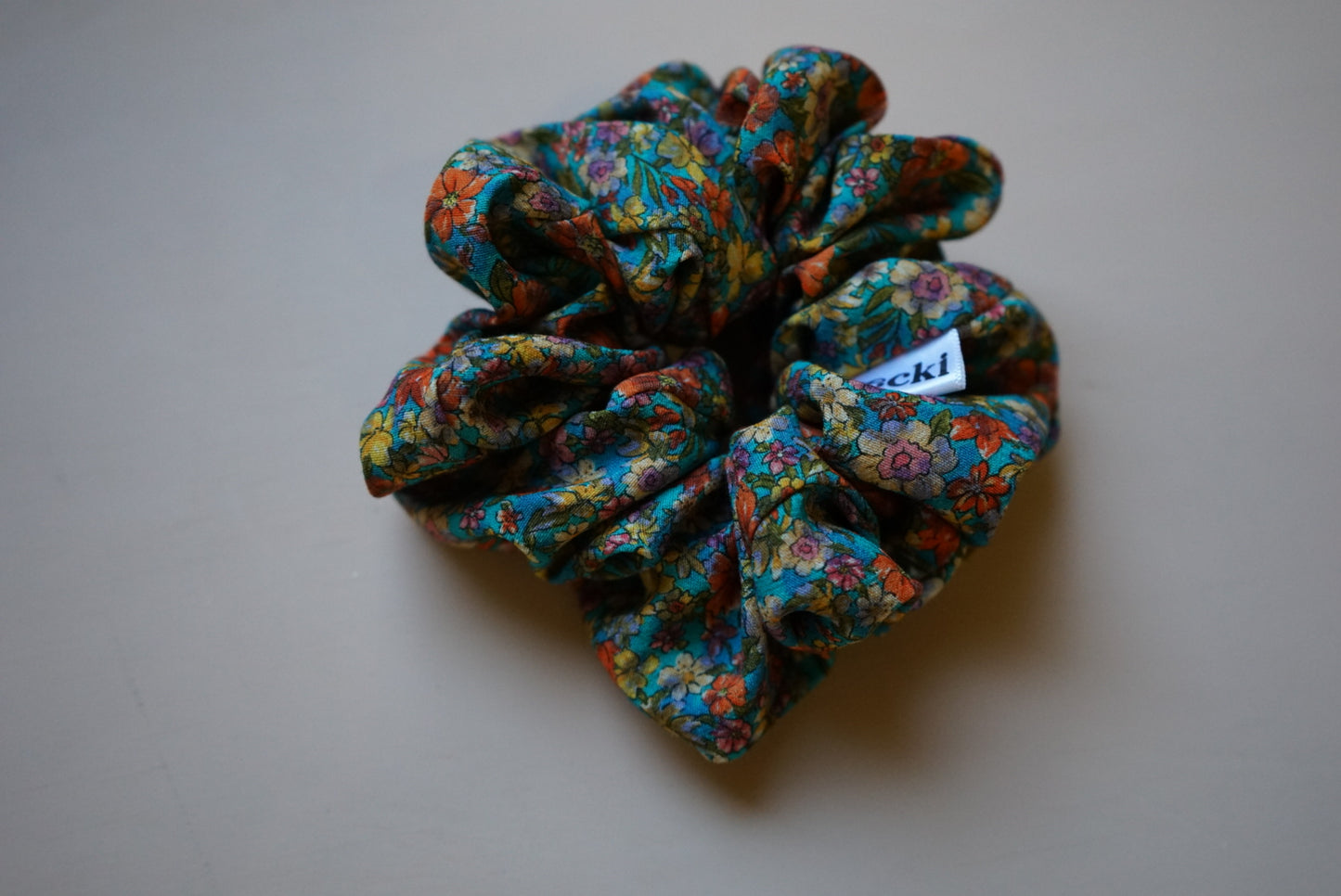 the first date floral oversized scrunchie