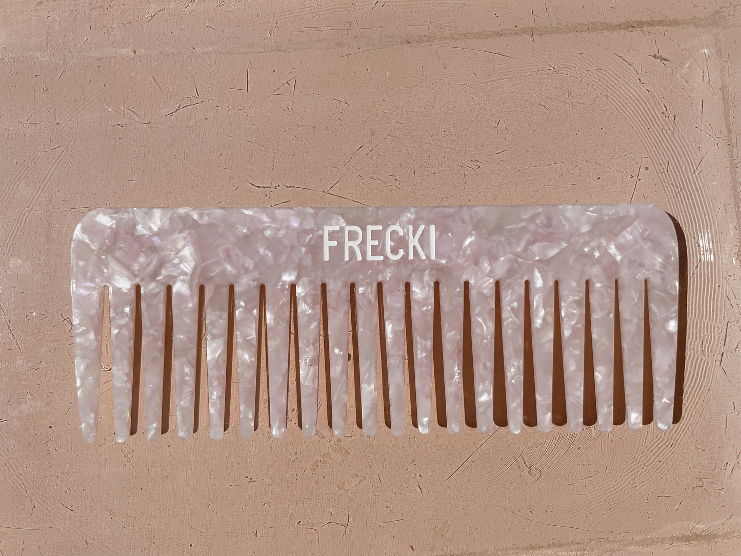 frecki detangling comb