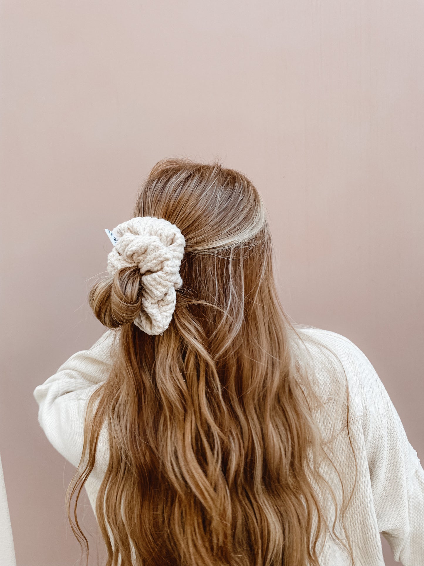 sweater season oversized scrunchie