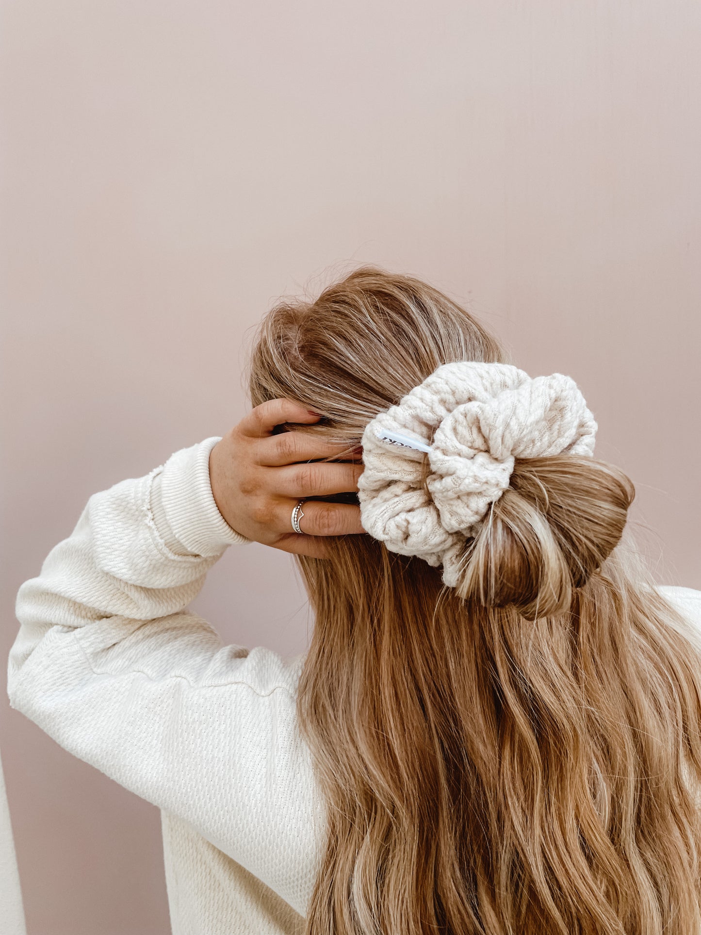 sweater season oversized scrunchie