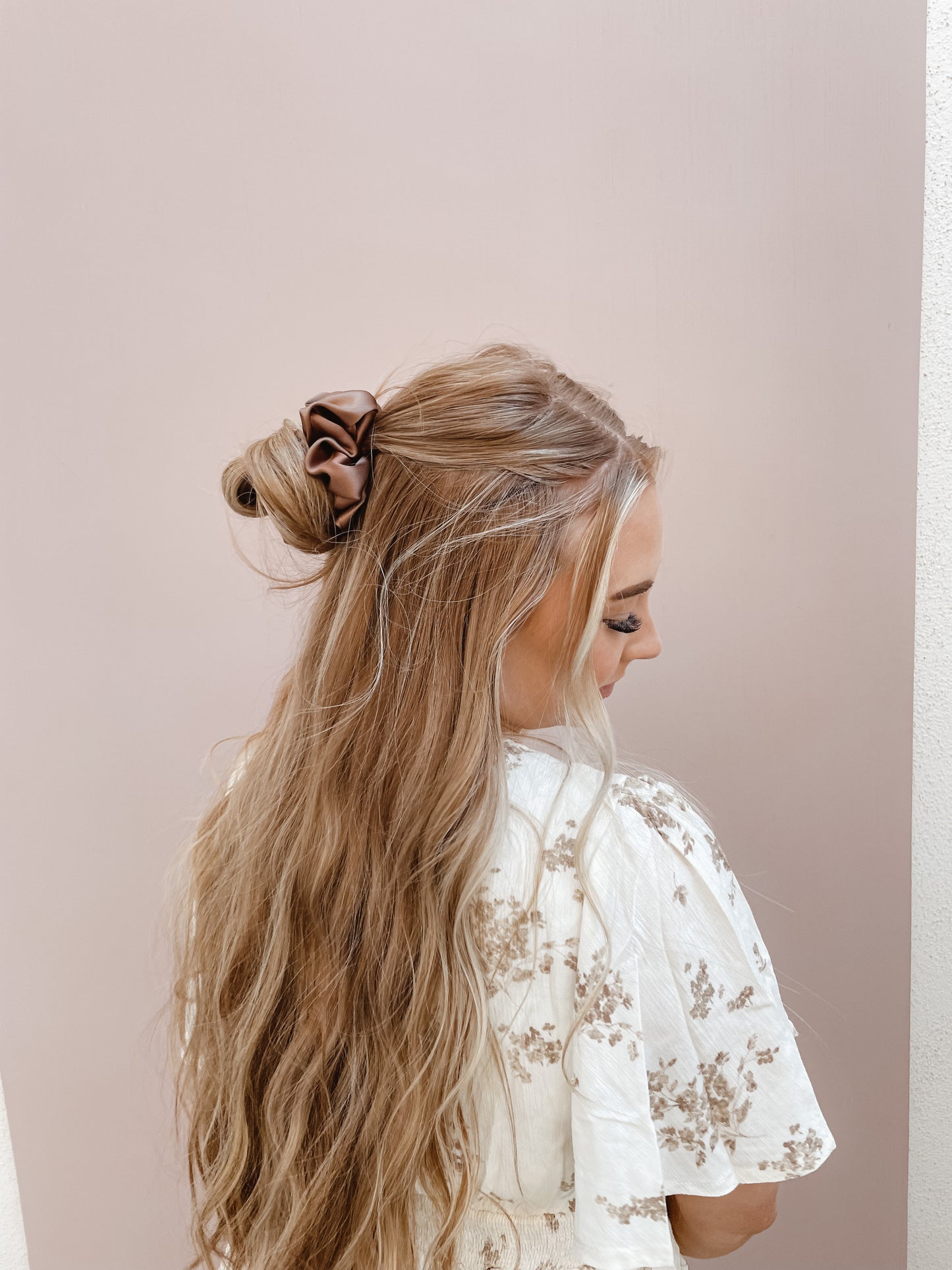 the chocolate oversized silk charmeuse scrunchie