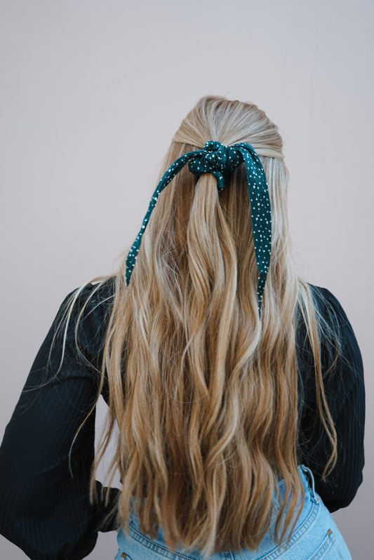 polka dot crinkled bandana scrunchie (2 color options)