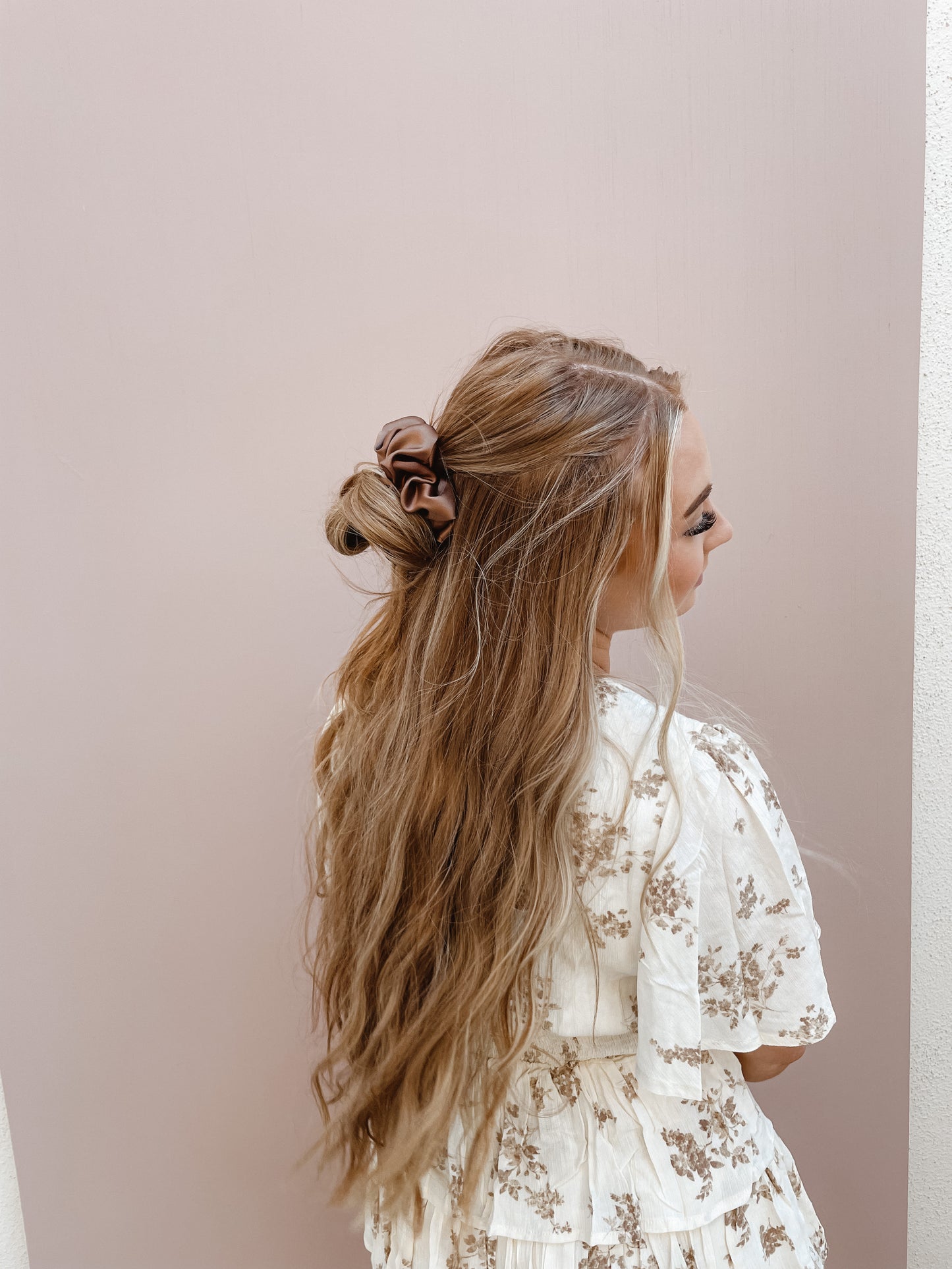 the chocolate oversized silk charmeuse scrunchie