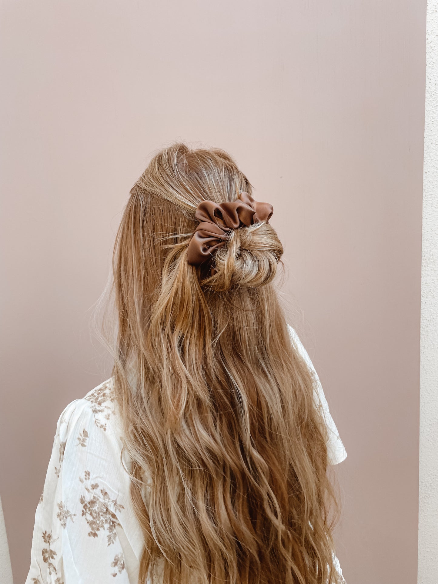 the chocolate oversized silk charmeuse scrunchie