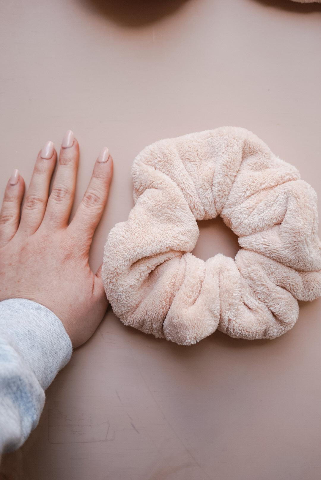 towel oversized scrunchie