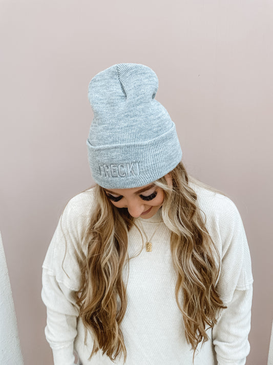 the Frecki beanie in grey